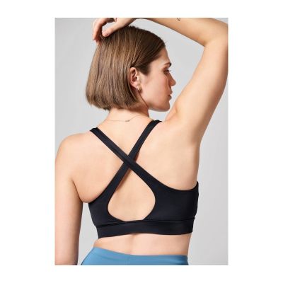 4. Stanik treningowy CASALL Multifunctional Straps Sports Bra czarny