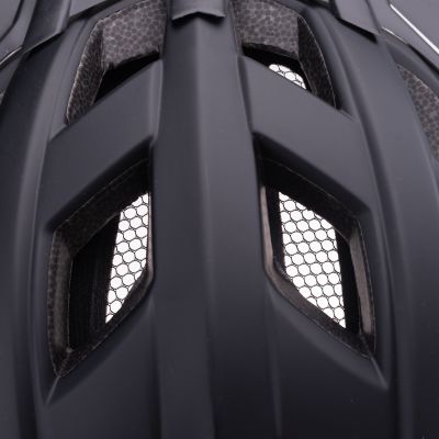 4. Kask SKJORDE