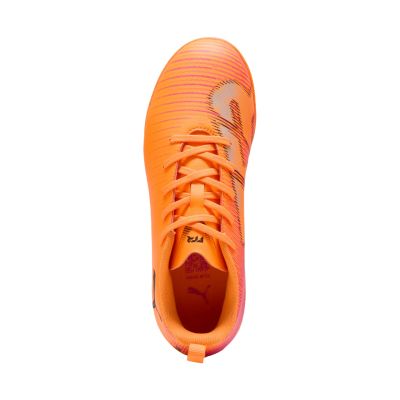 5. Buty piłkarskie Puma Future 8 Play IT Jr 108627 03