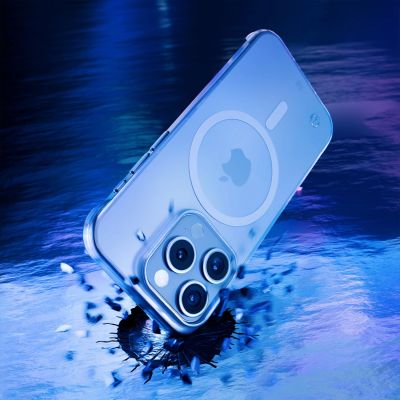 8. Etui 3mk Just20g MagCase na iPhone 16 Pro - przezroczyste