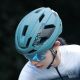 2. Kask rowerowy Rockbros LK-15 z włókna węglowego 58-62 cm - jasnoniebieski