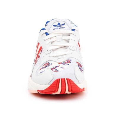 3. Buty adidas Yung-1 M EE7087