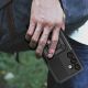8. Etui pancerne Hybrid Armor Camshield z osłoną aparatu i metalowym ringiem do Samsung Galaxy S25+ - czarne
