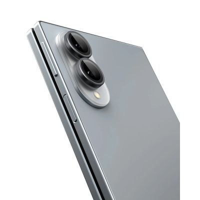 4. Osłona aparatu Spigen Optik Pro HD 2-Pack na Samsung Galaxy Z Fold 8 - czarna