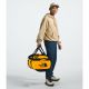 5. Torba base camp duffel m-summit gold-tnf black-npf THE NORTH FACE