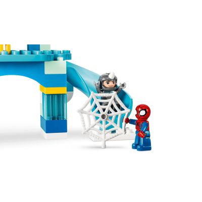 5. LEGO Duplo 10464 - Kryjówka Pajęczej Drużyny