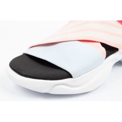 21. Sandały adidas Magmur Sandal W FV1214