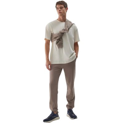 8. Koszulka 4F M 4FWAW25TTSHM2967 11S