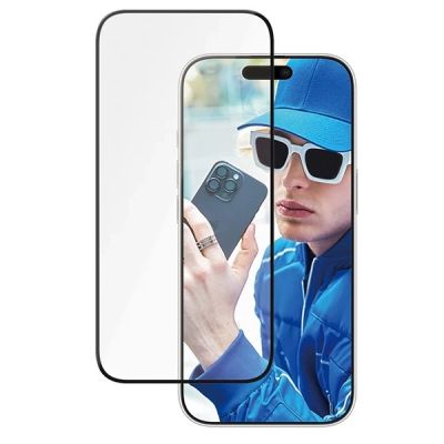 2. Szkło hartowane PanzerGlass Ceramic Screen Protector Ultra-Wide Fit na iPhone 16 Pro