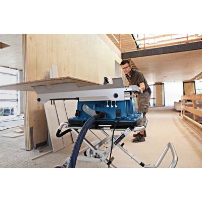 4. Bosch GTS 10 XC Professional 2100 W 3200 RPM
