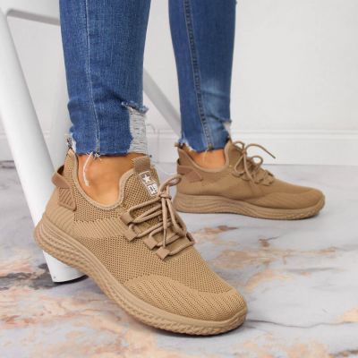 9. Buty sportowe NEWS W EVE268A beżowe 