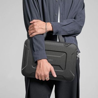 8. Etui Tech-Protect Ranger-X Tactical na laptopa 13-14" - czarne