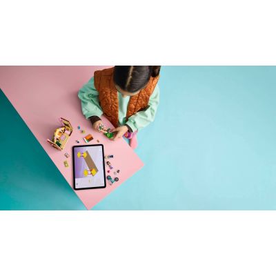 8. LEGO Friends 42682 - Domek na luksusowym kempingu