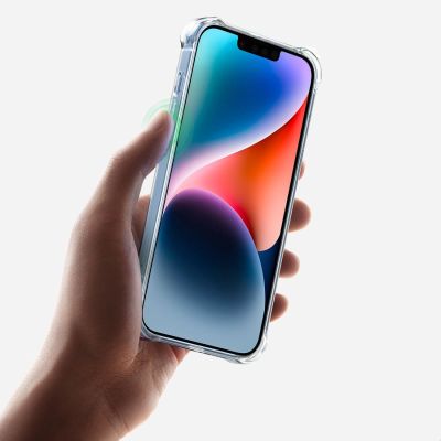 4. Ugreen żelowe etui ze wzmocnionymi narożnikami Bright Cushion Protective Case do iPhone 14 Plus przezroczyste (LP602)