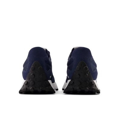 18. Buty New Balance M MS327CNW