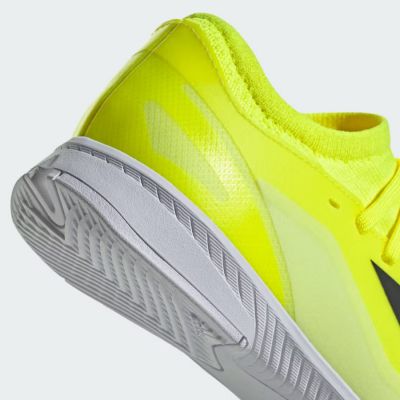 6. Buty piłkarskie adidas X Crazyfast League IN Jr IF0685