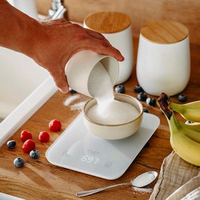 6. Waga kuchenna ADLER AD 3181 szara