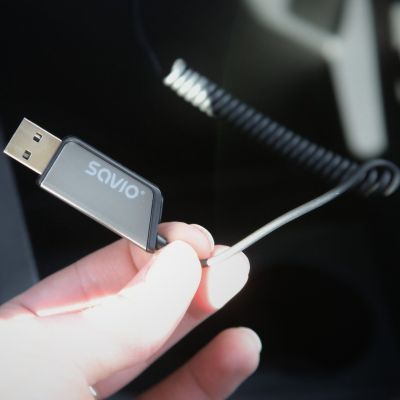 10. SAVIO TRANSMITER AUX, USB, BLUETOOTH 5.3, FUNKCJA ZESTAWU GŁOŚNOMÓWIĄCEGO, TR-16