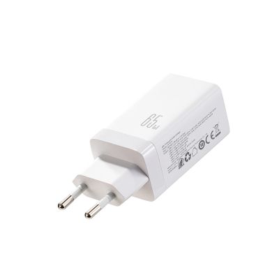 2. Ładowarka sieciowa Joyroom JR-TG10 65W GaN 2x USB-C + USB-A z kablem 100W USB-C - USB-C 1.2m - biała