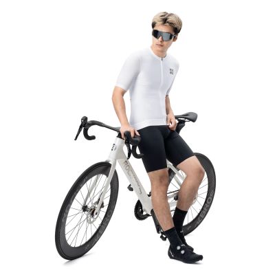 5. Koszulka rowerowa Rockbros 15200025 z krótkim rękawem rozmiar XS - biała