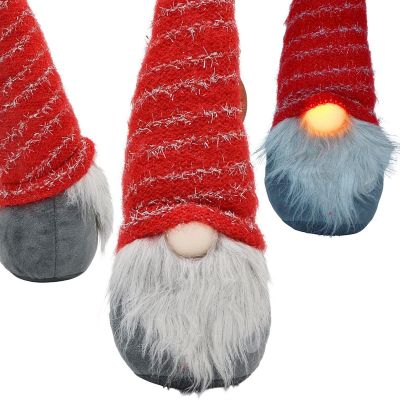 6. SKRZAT Z DŁUGĄ CZERWONĄ CZAPKĄ I ŚWIECĄCYM NOSEM 10x9x42CM