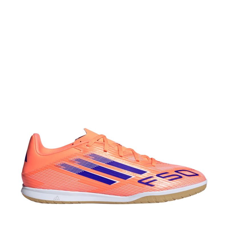 5. Buty piłkarskie adidas F50 Club IN JI0022