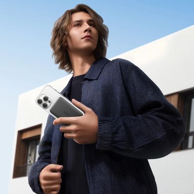 4. Powerbank Baseus PicoGo AM41 Ultra-Slim 5000mAh 20W kompatybilny z MagSafe z kablem Baseus Simple USB-C 60W 30cm - czarny