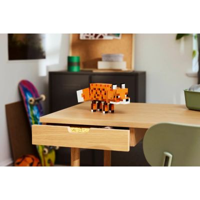 11. LEGO Minecraft 21588 Lis