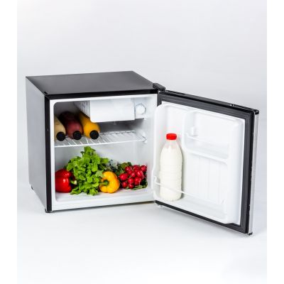 3. Lodówka Ravanson LKK-50ES (inox)