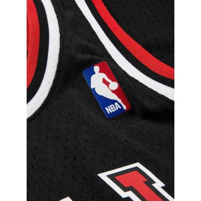 7. Mitchell &amp; Ness koszulka męska Chicago Bulls NBA Swingman Alternate Jersey Bulls 97 Scottie Pippen SMJYGS18151-CBUBLCK97SPI