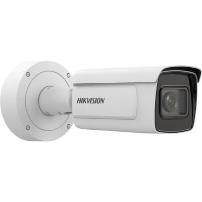 2. Hikvision iDS-2CD7A26G0-IZHS(8-32mm)(C) Tubowa Kamera bezpieczeństwa IP Zewnętrzna 1920 x 1080 px Sufit / Ściana