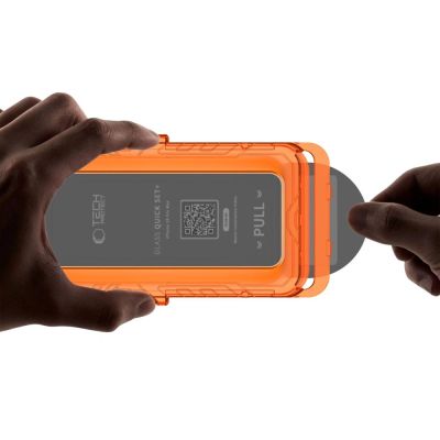 4. Szkło prywatyzujące Tech-Protect Quick Set Spy+ 2-Pack na iPhone 18 Pro Max