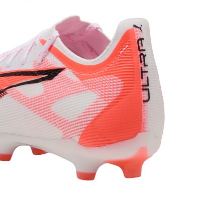3. Buty piłkarskie Puma Ultra 5 Pro FG/AG M 108161 01