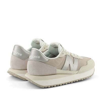 15. Buty New Balance W WS237MSB
