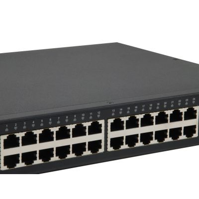 4. Przełącznik zarządzalny LevelOne KILBY GB/L2 26-portowy 19" 10 Gb/s