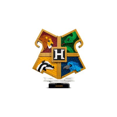 4. LEGO Harry Potter 76462 - Herb Hogwartu