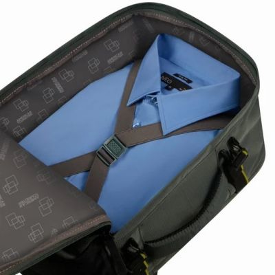 6. Plecak podręczny American Tourister Take2Cabin MS do Wizz Air - dark forest