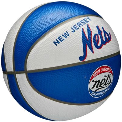 6. Piłka Wilson NBA Team Retro Brooklyn Nets Mini Ball WTB3200XBBRO