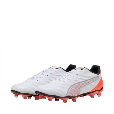 5. Buty piłkarskie Puma King Pro FG/AG M 108828 01