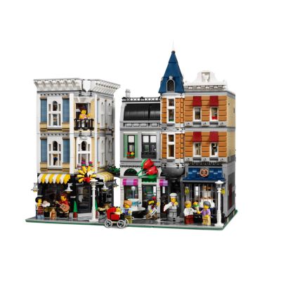 2. LEGO Creator Expert 10255 - Plac Zgromadzeń