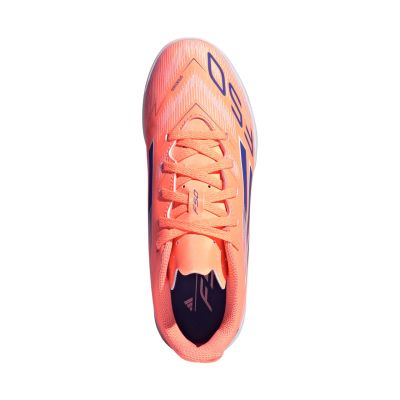 4. Buty piłkarskie dla dzieci adidas F50 Club IN JI0041