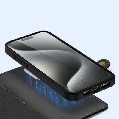 6. Etui skórzane Dux Ducis Lawa na iPhone 15 Pro - czarne