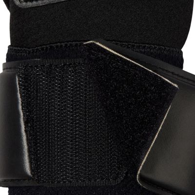 5. Rękawice bramkarskie Nike Vapor Grip3 czarno-czerwone HQ0304 010