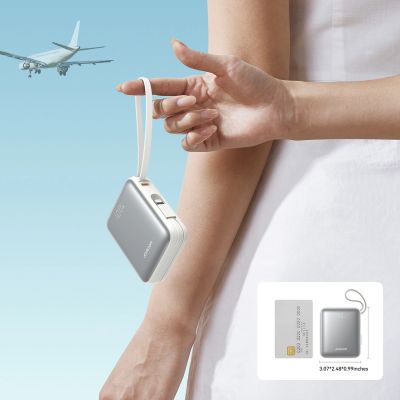 14. Powerbank Joyroom JR-PBF27 10000mAh 22.5W z wbudowanymi kablami USB-C i Lightning - biały