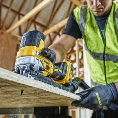 5. Zestaw narzędzi Combo 18V DCK329P2T DEWALT