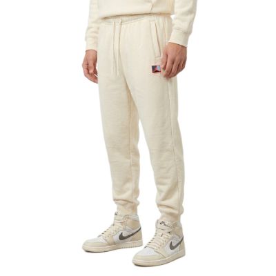 4. Spodnie dresowe dresy Air Jordan Brooklyn Fleece Graphic Pants - HV0546-110
