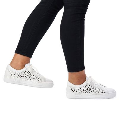 22. Skórzane komfortowe buty Rieker W RKR641 białe