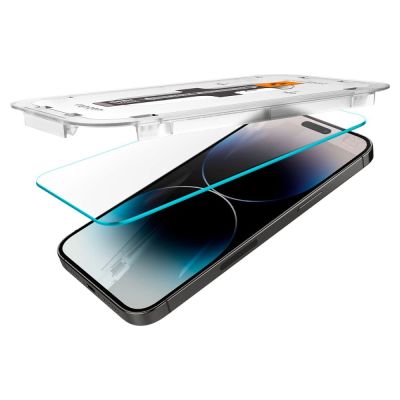 6. Szkło hartowane Spigen Glas.tR EZ Fit na iPhone 14 Pro Max - 2 szt.
