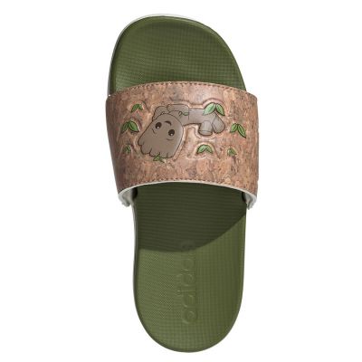 2. Klapki adidas Adilette Comfort Jr ID8029