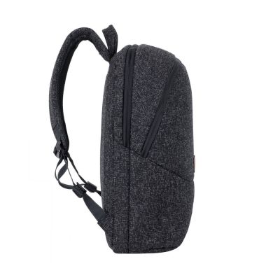 3. Plecak na laptop 15,6", RIVACASE Anvik, 15L, czarny, z materiału wodoodpornego, kieszenie na tablet 10,5", smartfon, dokumenty, akcesoria, butelkę